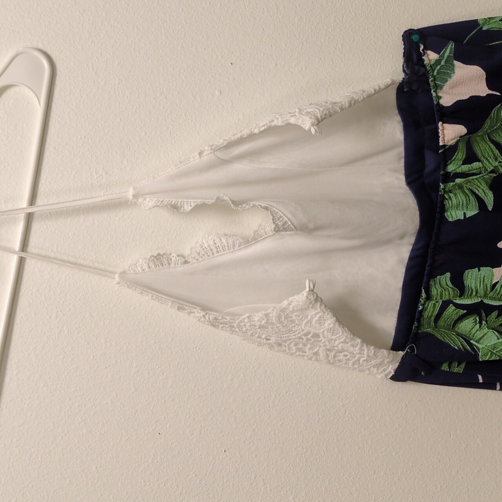 Blooming Jelly Crochet Maxi Dress - Floral Elegance Awaits! NWT - Picture 12 of 15